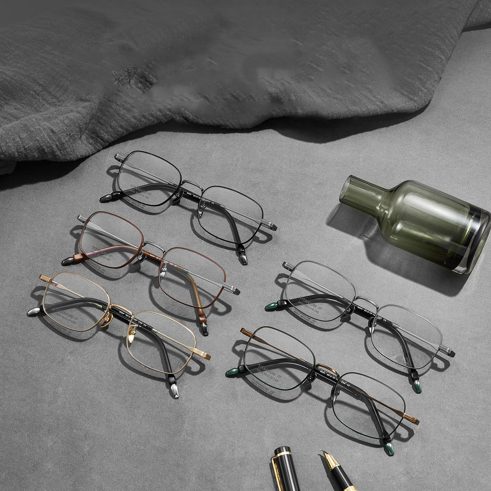 9004 Ochelari de titan pur anti-alunecare cu ramă largă