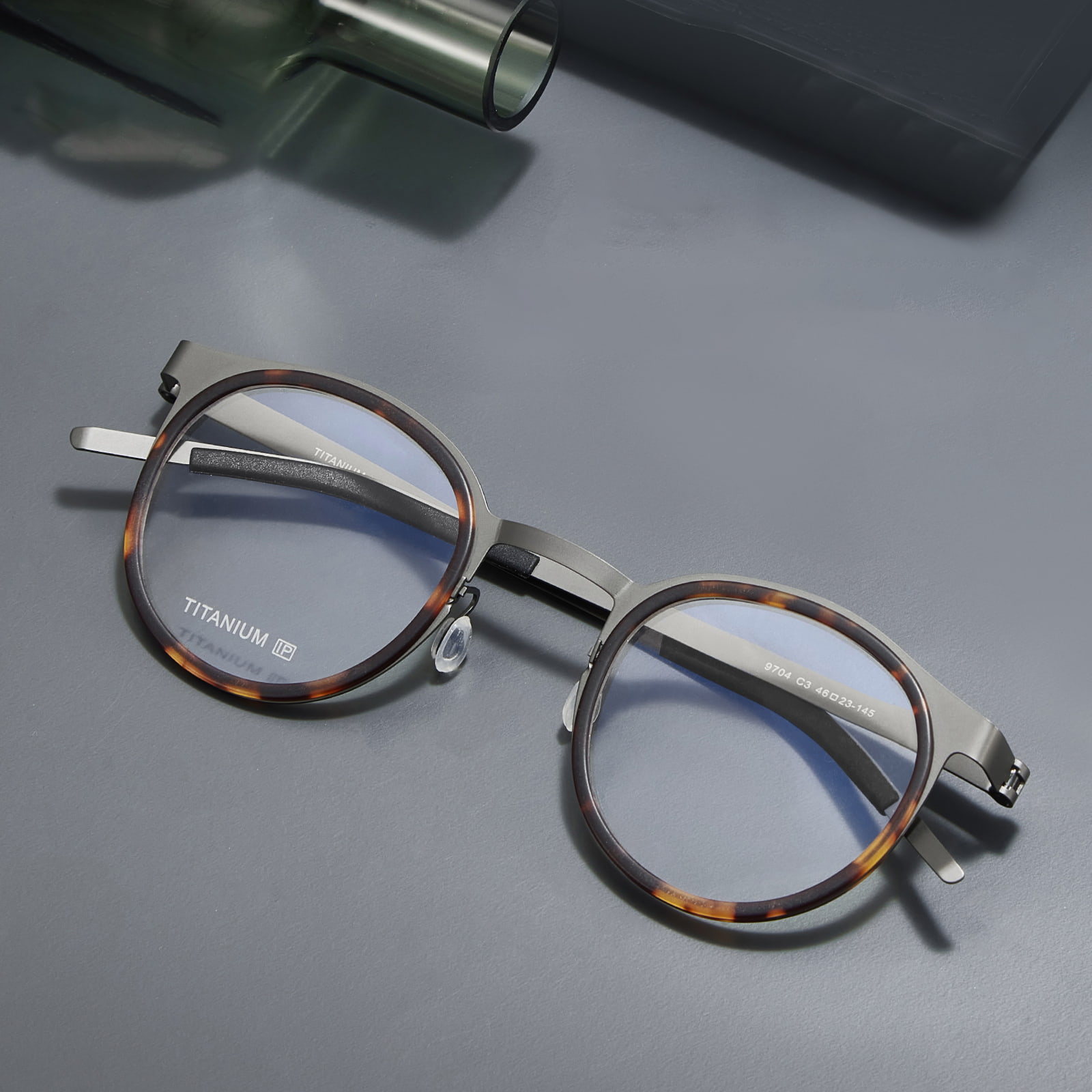 9704 Ochelari din titan pur fără șuruburi